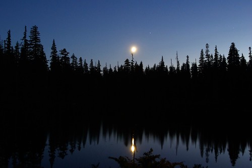 moon reflection set night mt adams lakes explore forlorn pentaxk10d