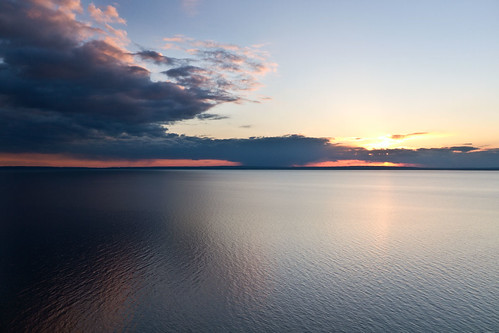 light sunset lake reflection water clouds sweden sverige omberg vättern östergötland sigma1020mmf456exdchsm canoneos7d