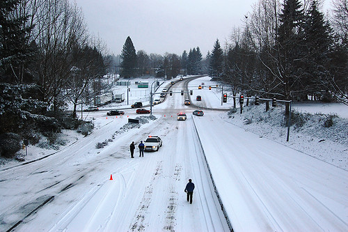 Snow in Olympia - State Patrol closing roads