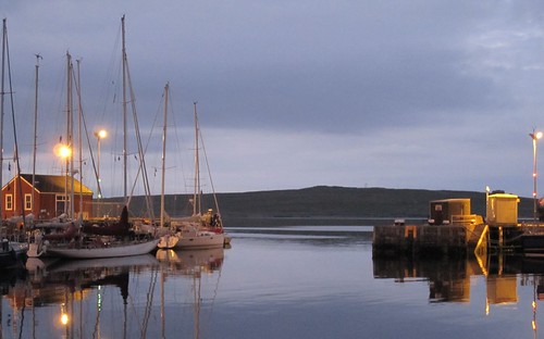 light sunset boats evening harbour yachts shetland lerwick shetlands