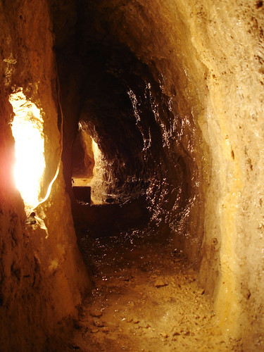 underground de lens mexico real nikon sony tunnel subterraneo nikkor tunel aguascalientes asientos cibershot dscw5 jlml99 joseluismontenegro