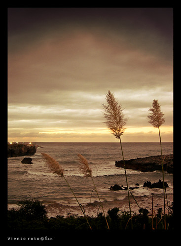 sunset sea sol atardecer mar wind asturias viento puesta ocaso llanes anochecer sundow rainphotography luisflópez