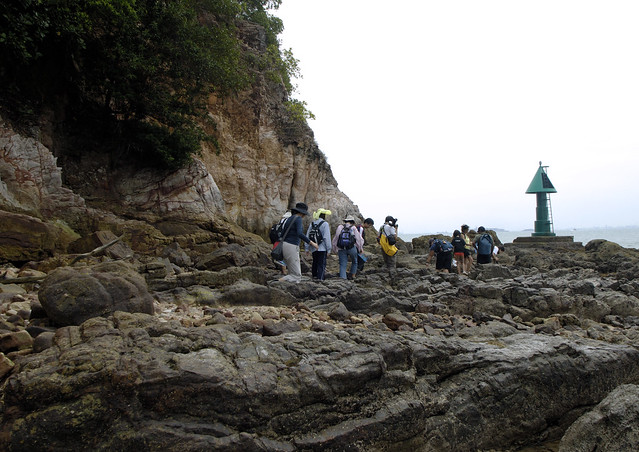 Sentosa: Natural cliffs