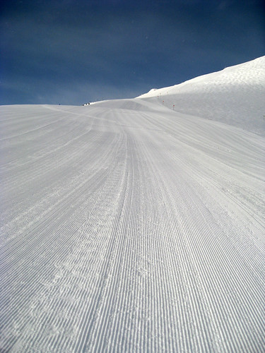 snow whistler lovely1 fresh trail groomed piste bashed groomer msh1211 msh12119