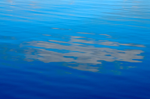 blue water waves unitedstates florida bluewater ripples laketrafford reflectedcloud
