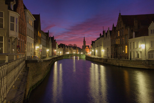 city bridge venice sunset sky reflection water architecture night canon eos dawn canal cityscape belgium dusk north brugge wideangle medieval historic bruges efs 1022 flanders tonemapped hdrsingleraw 400d dynamicphotohdr mat55it
