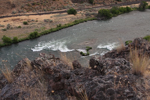 oregon river beavertail overlook maupin basalt deshutes