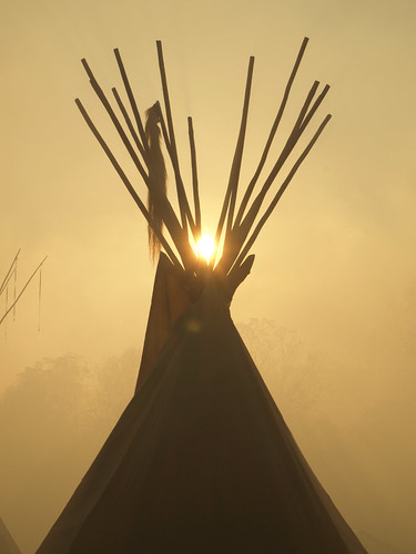 morning fog nativeamerican rendezvous americanindian livinghistory historicalreenactment rendezvouz primitivecamping