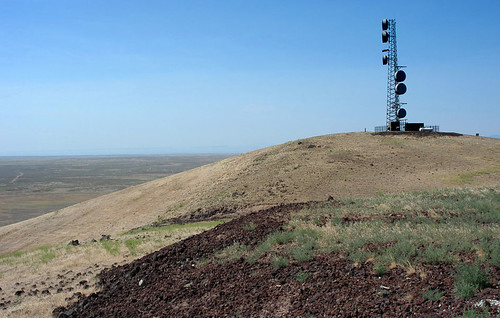 tower volcano butte hill towers idaho communications i84 ut2004 elmorecounty interstate84 exit74 adacounty simcoroad h600h cinderconebutte