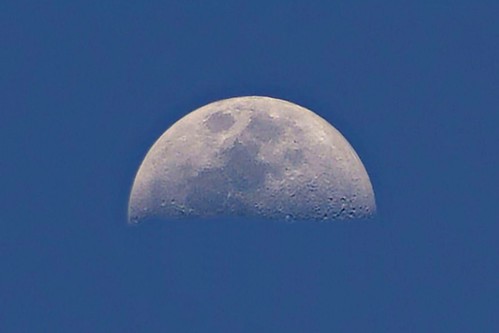 moon photography pennsylvania sony reservoir pa half series 300 alpha dslr 2008 dunmore a300 α dslra300 α300 dslra300k αlpha dslrα300 dslrα300k