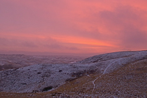 winter snow clouds sunrise dawn lethbridge coulees