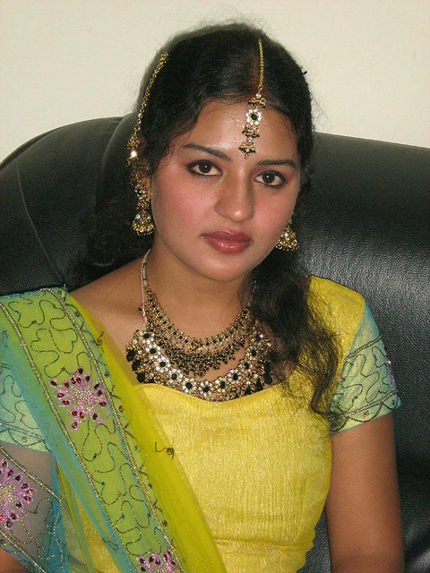 Actress Celebrities Photos: Tamil Desi Mallu Aunty Blouse 