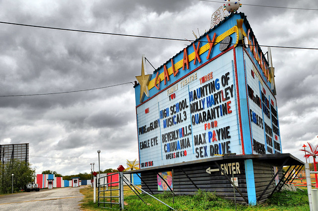 48 HQ Photos Galaxy Drive In Movie Theatre : CT's drive-in movie theaters are a socially distanced ...