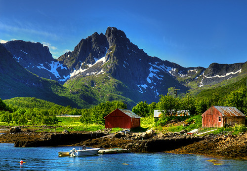 mountain snow water norway geotagged boat norge fishing cabin nikon postcard fjord lofoten redhouses d300 nordland fiskebøll