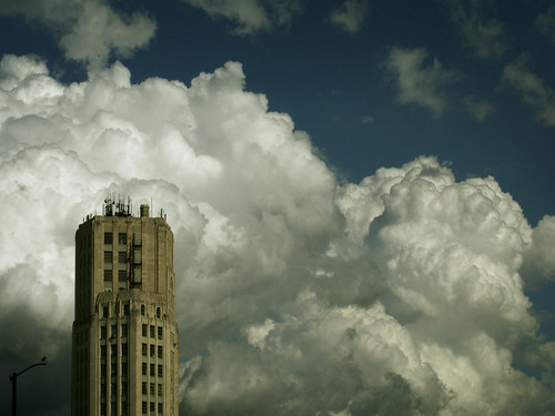 city sky storm building tower weather clouds landscape community downtown cumulus elgin threat s700 cumulonimbus aplusphoto