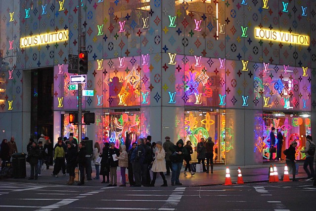 Louis Vuitton Flagship store, New York City, Christmas Holiday window display | Flickr - Photo ...