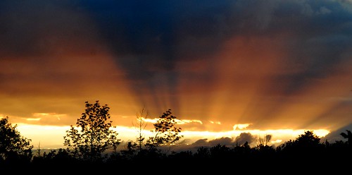 sunset ontario canada rays peterborough nikonafsdxvr55200mm