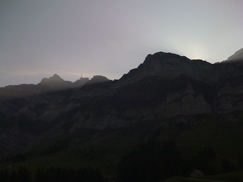 sun mountain sunrise schweiz switzerland appenzell iphone noelboss säntis