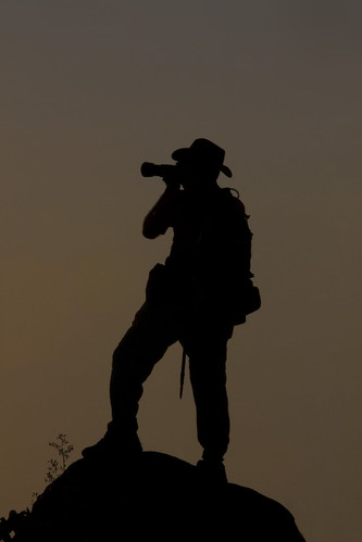 silhouette sunrise photographer gettysburg devilsden
