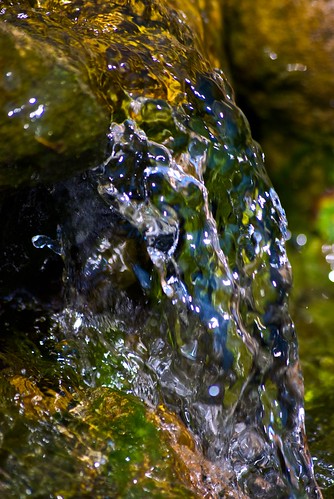 macro water waterfall splash grandmothershouse sigma70300mmf456apomacrosuperii