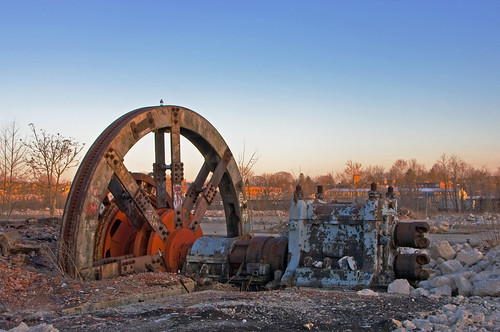 rust ruins iron decay steel pa flywheel rustyandcrusty phoenixville phoenixironworks abigfave aplusphoto canoneos40d