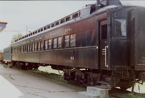railroad minnesota display stlouiscounty coachcar heavyweightcar duluthmissabeironrangerailway clerestorycoachusstock
