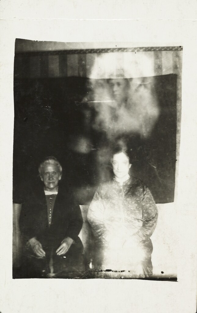 The Spirit Photographs of William Hope – The Public Domain Review