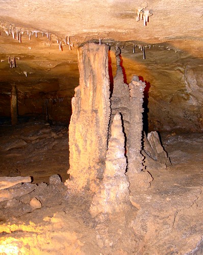 sandstone indiana limestone cave marengo stalactites stalagmites formations crawfordcounty marengocave