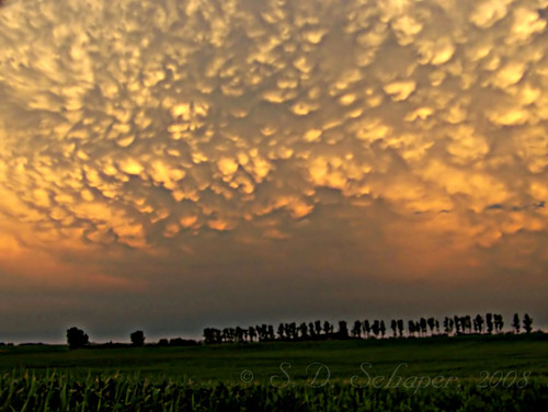 sunset clouds landscape iowa thunderstorm prairie outflow mammatusclouds hailclouds iowathunderstorm mammaryclouds 7192008430ngfjpg