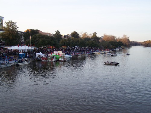 christmas festival river parade natchitoches
