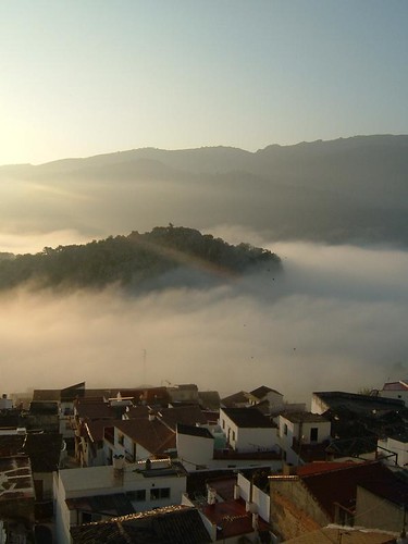 mist sunrise spain village valley beutiful benojan