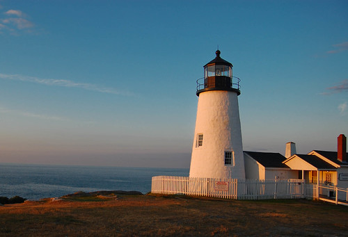 lighthouse sunrise coast maine pemaquid d40