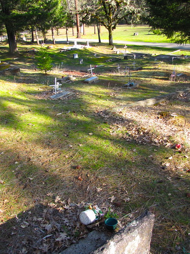 cemetery oregon laurel cavejunction takilma josephinecounty deadmantalking