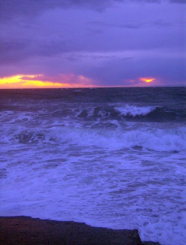 sunset seascape beach geotagged waves whidbeyisland washingtonstate straitofjuandefuca hastielakerdbeach wavesatsunset