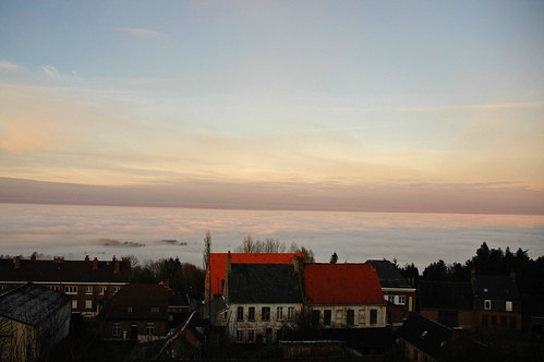 sunset france fog nikon d70 nordpasdecalais brouillard cassel brume ptibat