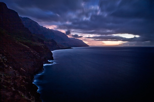 ocean sunset hawaii pacific kauai napalicoast edithorizonandhalos