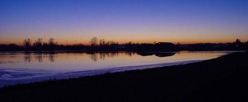 sunset reflection bc britishcolumbia sonydscf707