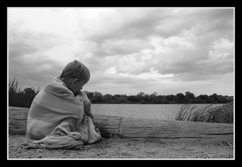 bw lake kids clouds towel getty 123bw sigma1770mm canon400d