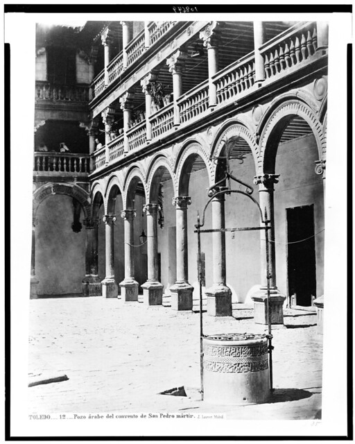 Claustro de San Pedro Mártir (Toledo) en el siglo XIX. Fotografía de Jean Laurent. The Library of Congress of the United States of America