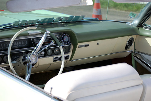 show car interior convertible cadillac coupedeville chambley dragpowershow