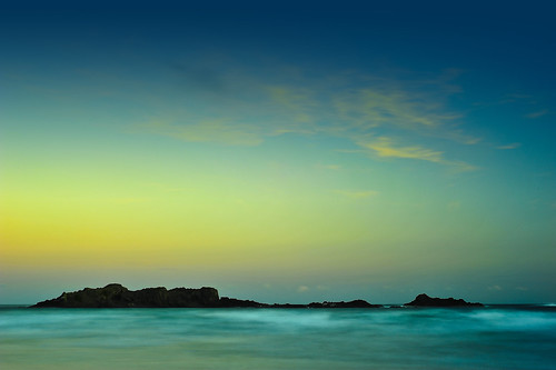 sunset sea newzealand water nikon rocks colours shore southisland otago dunedin smailsbeach d700 nikond700