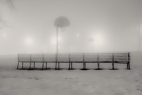 city light urban snow game basketball fog night bench utah waiting saltlakecity hoops darkbw