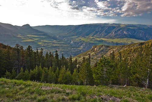 mountain landscape geotagged unitedstates country peak location canyon wyoming shoshonenationalforest geo:lat=4474354738 geo:lat=4475068402 geo:lon=10938848153 geo:lon=10939124465