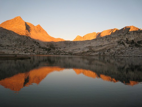 sunset lake mountains nature reflections backpacking sierranevada