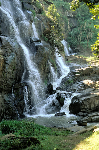 film geotagged tanzania waterfall soni tanga usambara geoafrica geo:lat=484741733 geo:lon=3835558892 sonifalls 0tagged set:name=199708tanzania