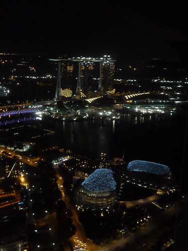night singapore view esplanade marinabay