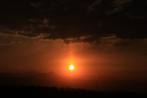 cloud sun sunrise canon landscape 50d yourcountry efs18200mmf3556is