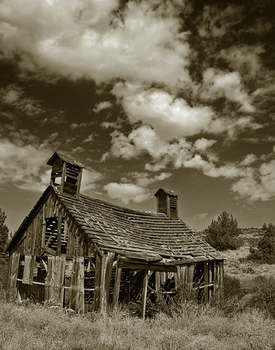 west building clouds oregon barn landscape country ghosttown oldwest wandering101photography