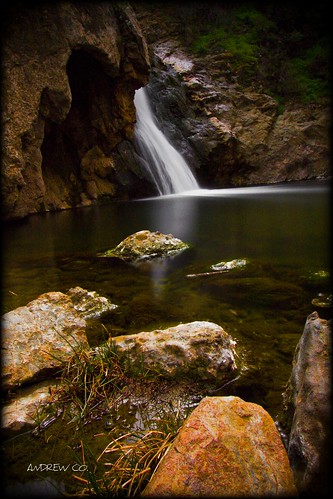 water canon waterfall moss rocks slowshutter califorina thousandoaks 30d efs1022mm