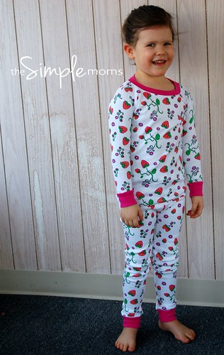 new jammies :: 100% organic cotton pajamas for kids :: review + giveaway